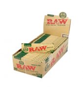 Raw Classic Green Regular Corner Cut Rolling Papers Box of 50